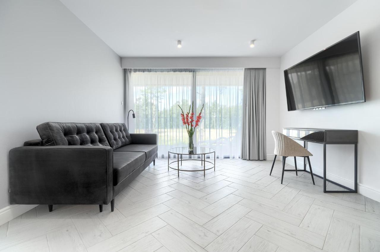 Sea & Lake - City Apartments เมียลโน ภายนอก รูปภาพ