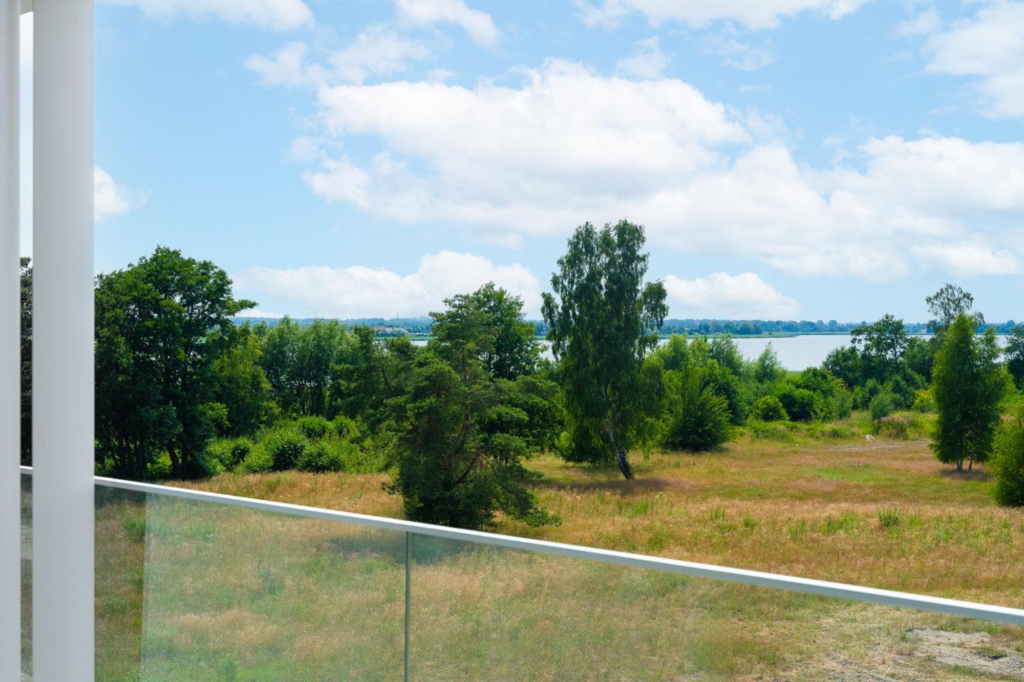 Sea & Lake - City Apartments เมียลโน ภายนอก รูปภาพ