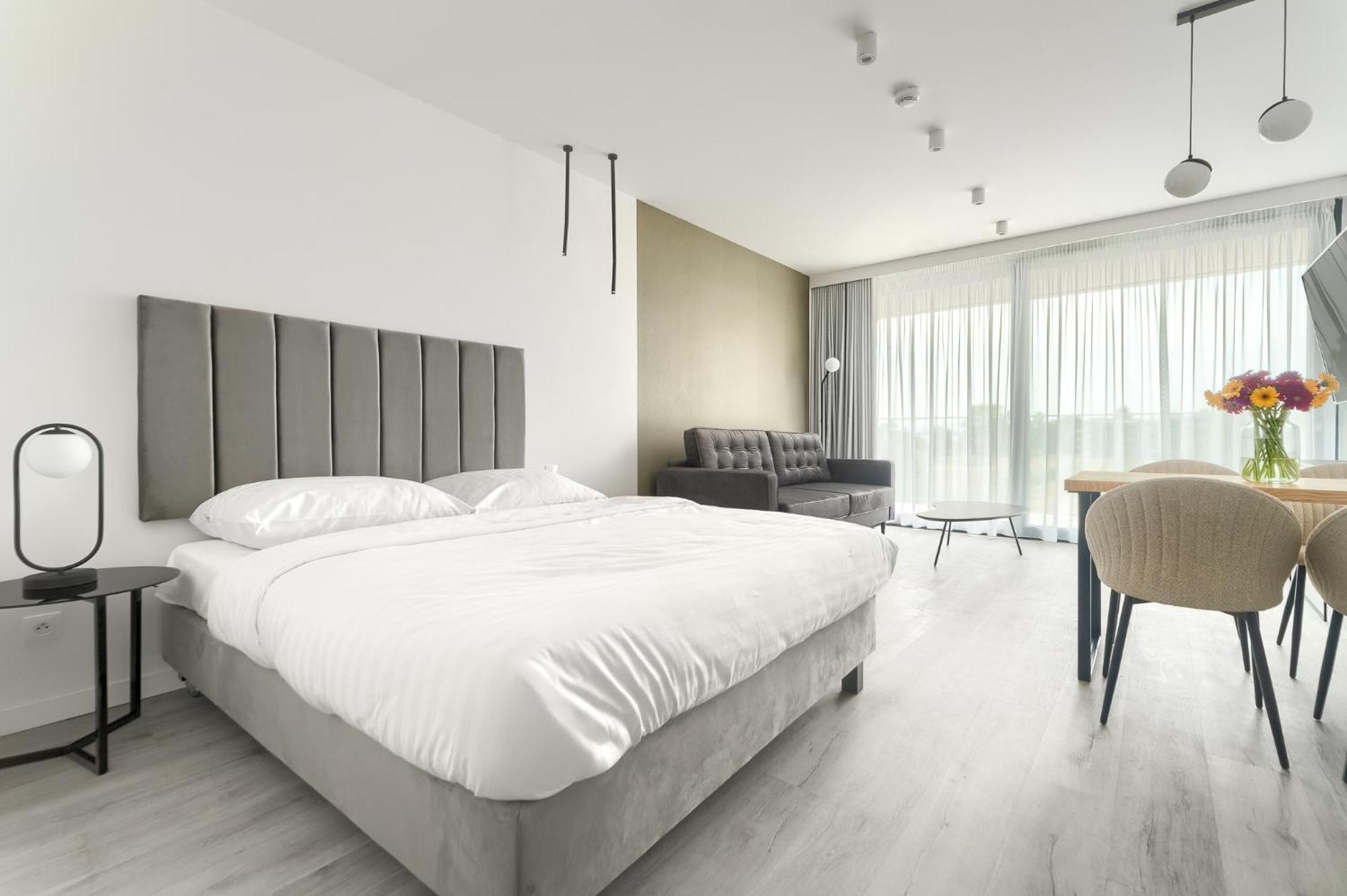 Sea & Lake - City Apartments เมียลโน ภายนอก รูปภาพ