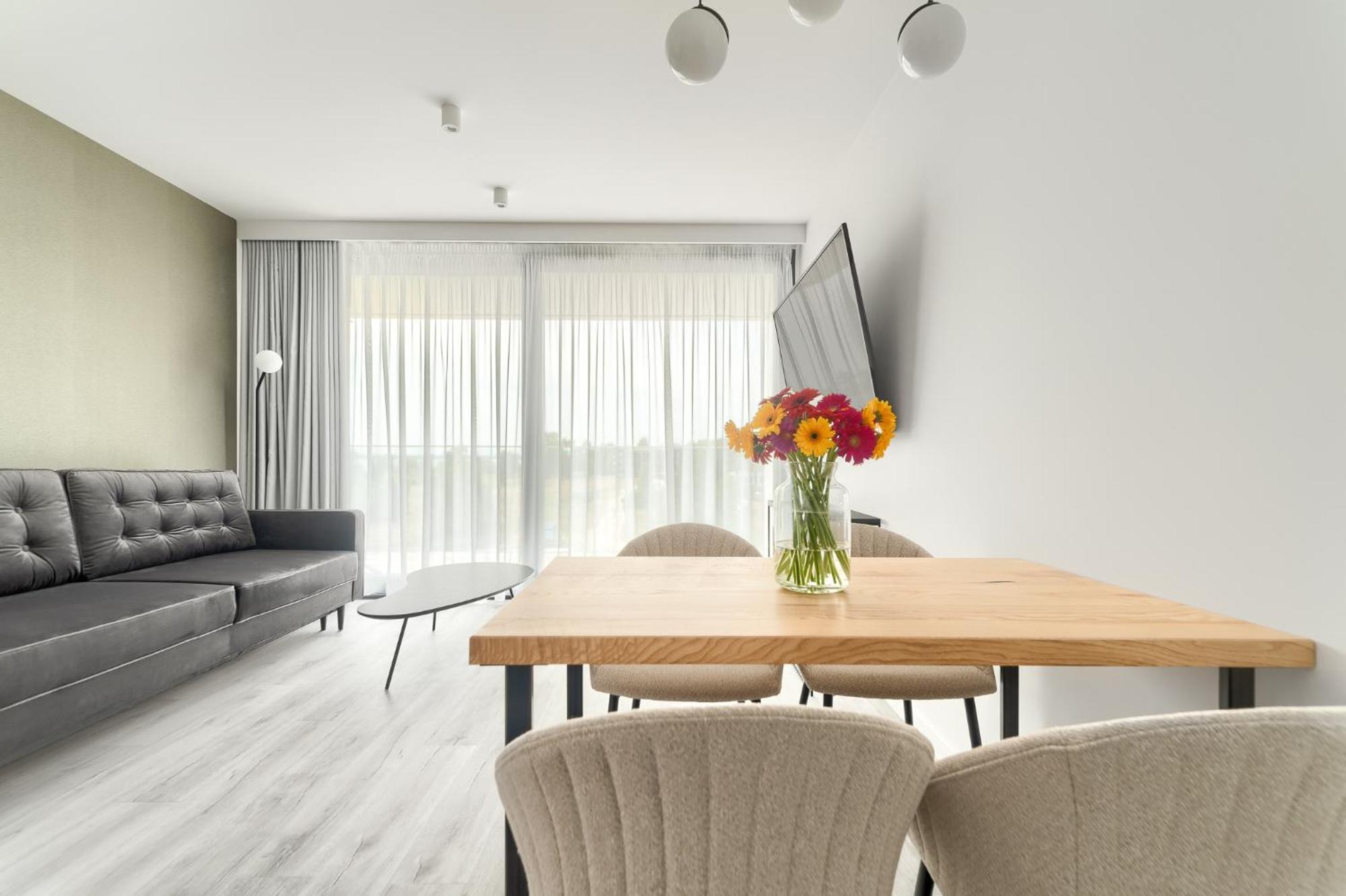Sea & Lake - City Apartments เมียลโน ภายนอก รูปภาพ
