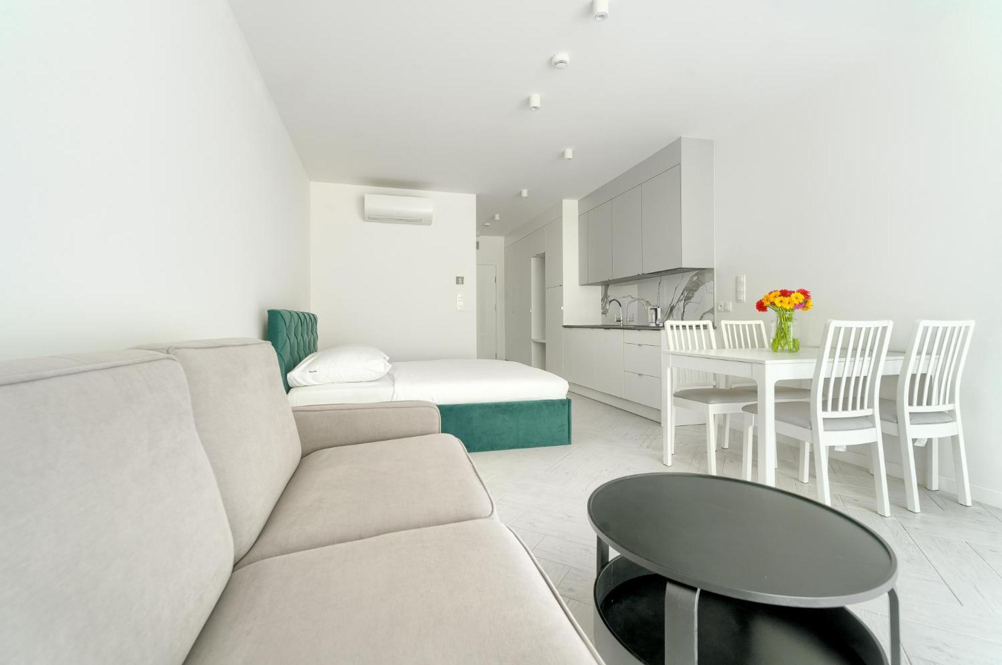 Sea & Lake - City Apartments เมียลโน ภายนอก รูปภาพ