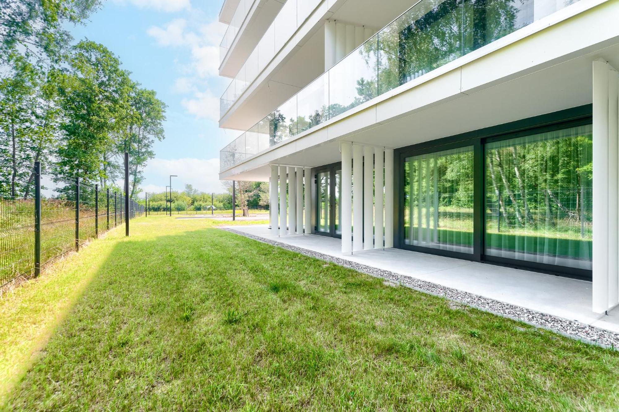 Sea & Lake - City Apartments เมียลโน ภายนอก รูปภาพ