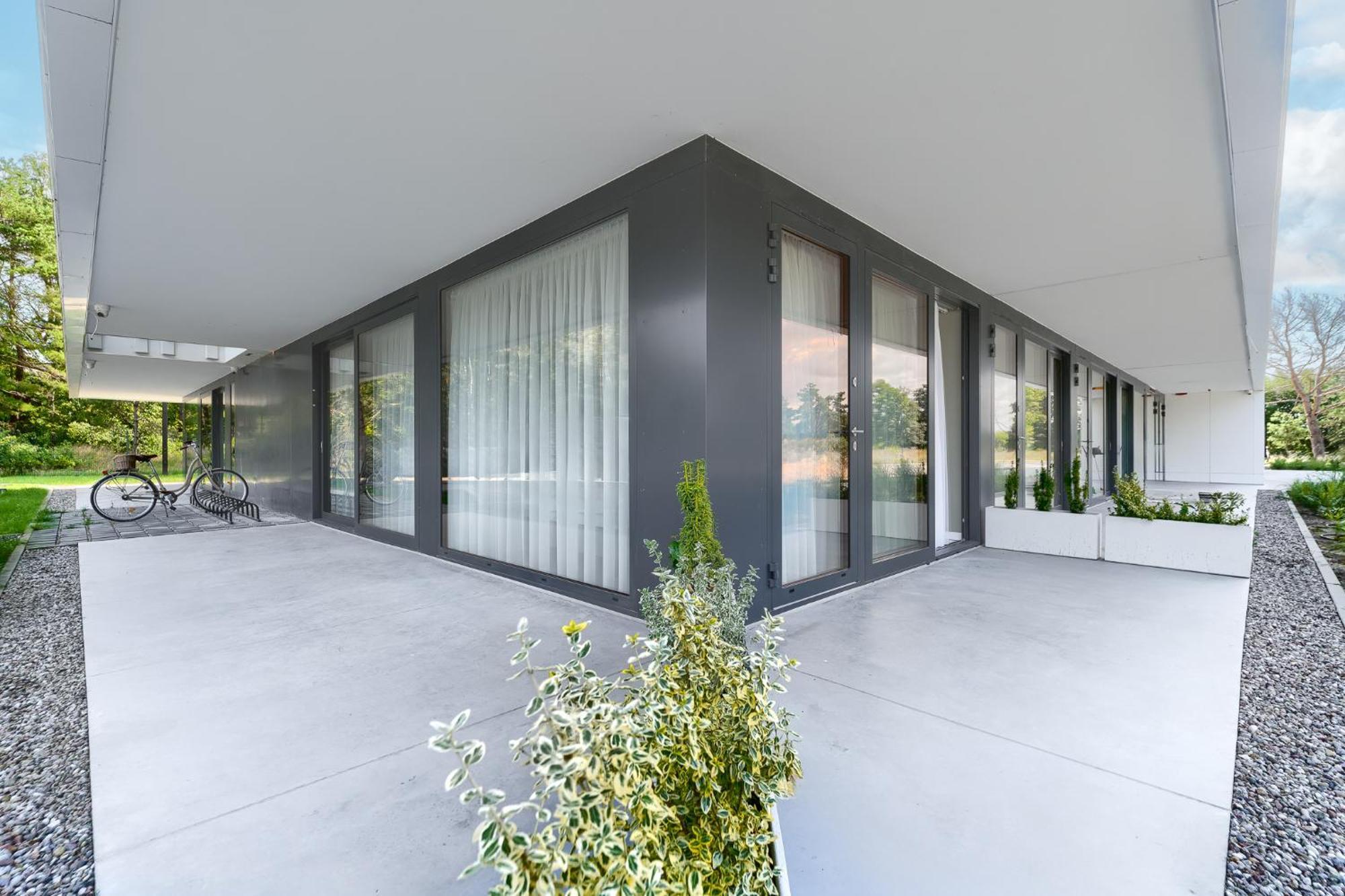 Sea & Lake - City Apartments เมียลโน ภายนอก รูปภาพ