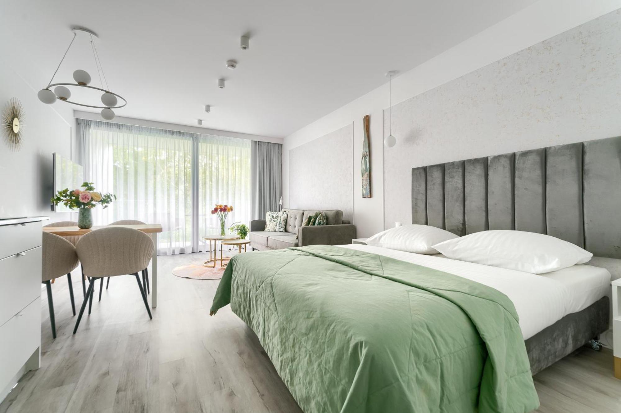 Sea & Lake - City Apartments เมียลโน ภายนอก รูปภาพ